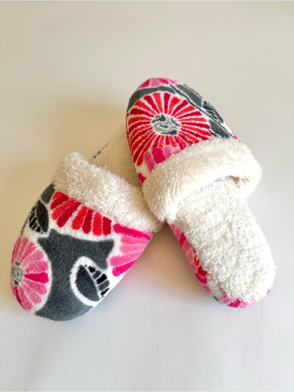 Vera Bradley Vivacious Bloom Fleece Lined Sherpa Slippers House Shoes Med 7-8